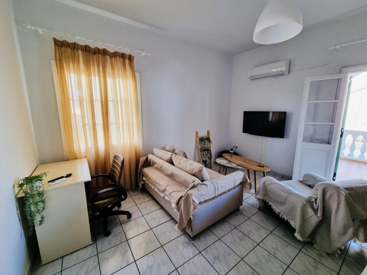 Olga'S Place 스페체스 외부 사진